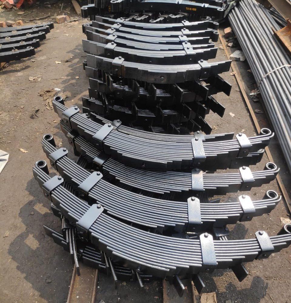 LEAF SPRING TATA HEAVY VEHICAL & TATA ULTRA, YODHA ETC.